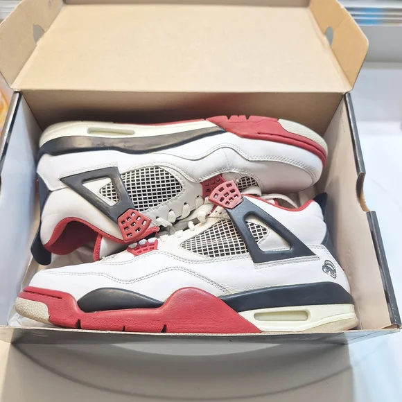 VTG 2006 Nike Air Jordan 4 Retro Mars Blackmon